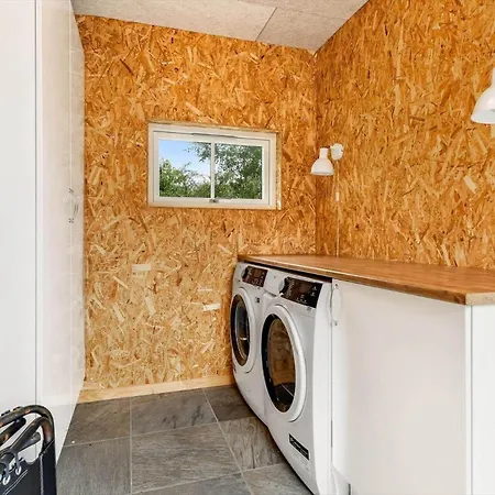 Bv328-blavand-karl-postsvej-11-a Holiday home *