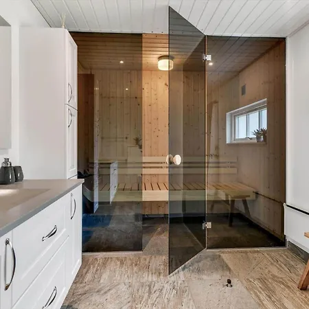 Bv328-blavand-karl-postsvej-11-a * Blavand