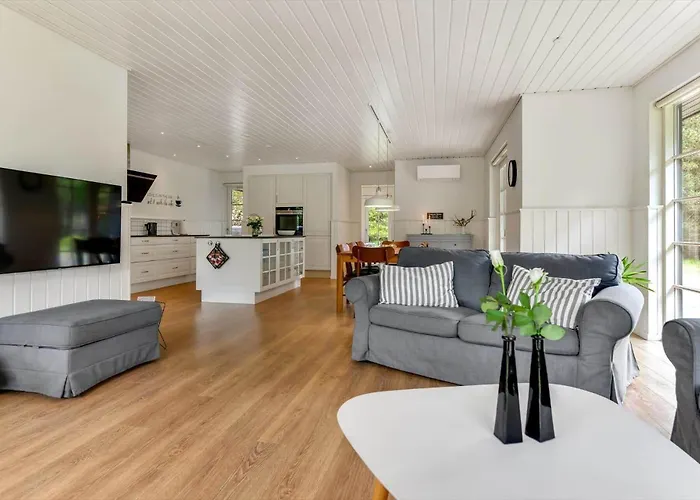 Bv328-blavand-karl-postsvej-11-a