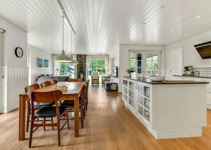 Bv328-blavand-karl-postsvej-11-a