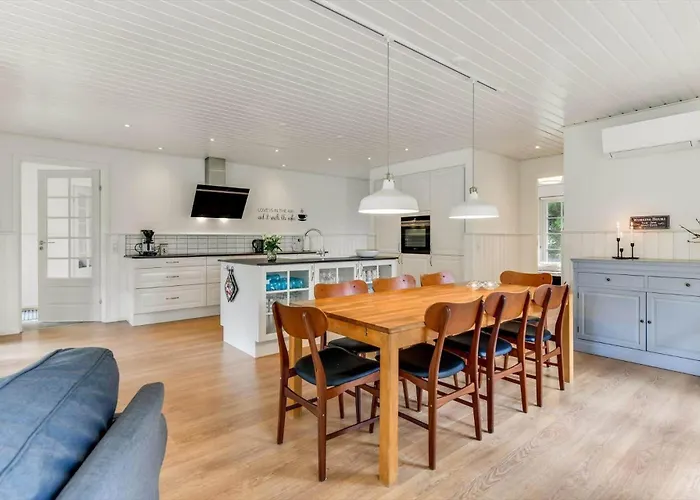 Bv328-blavand-karl-postsvej-11-a Blavand