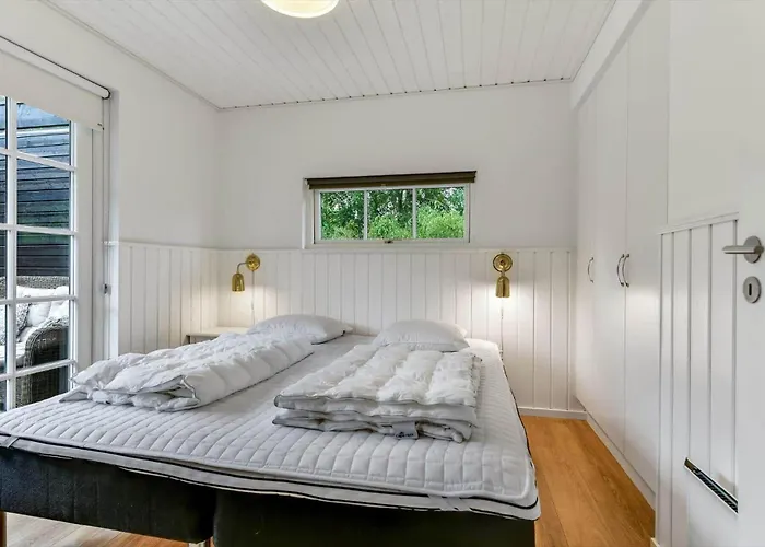 Bv328-blavand-karl-postsvej-11-a * Blavand